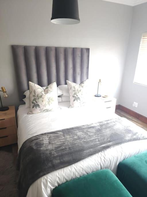 Cape Town, Sea Point, Beautiful 2 Bedroom Apartment @Tucked Away Dış mekan fotoğraf
