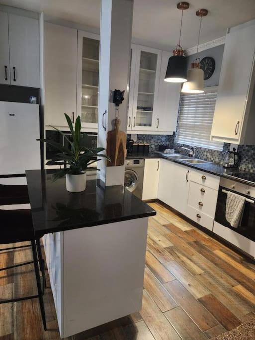 Cape Town, Sea Point, Beautiful 2 Bedroom Apartment @Tucked Away Dış mekan fotoğraf